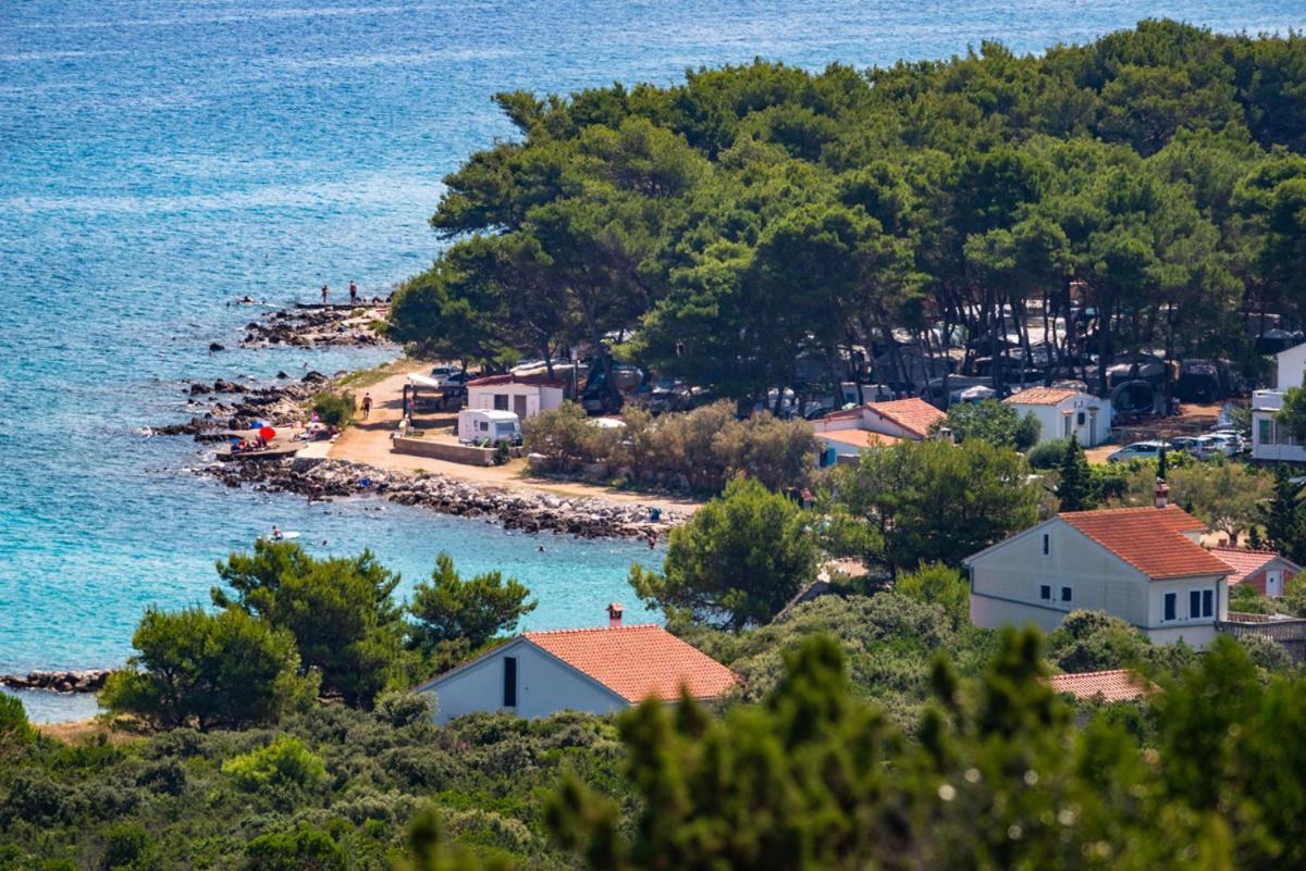 Caravan Near The Sea 2 أوغليان المظهر الخارجي الصورة